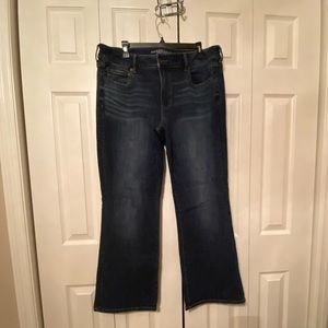 American Eagle Favorite Boyfriend Jeans Size 18